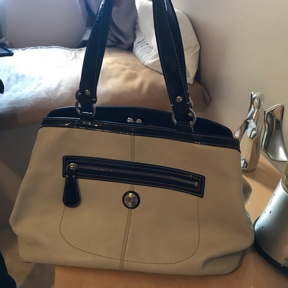 Coach Handbags - Coach handbag